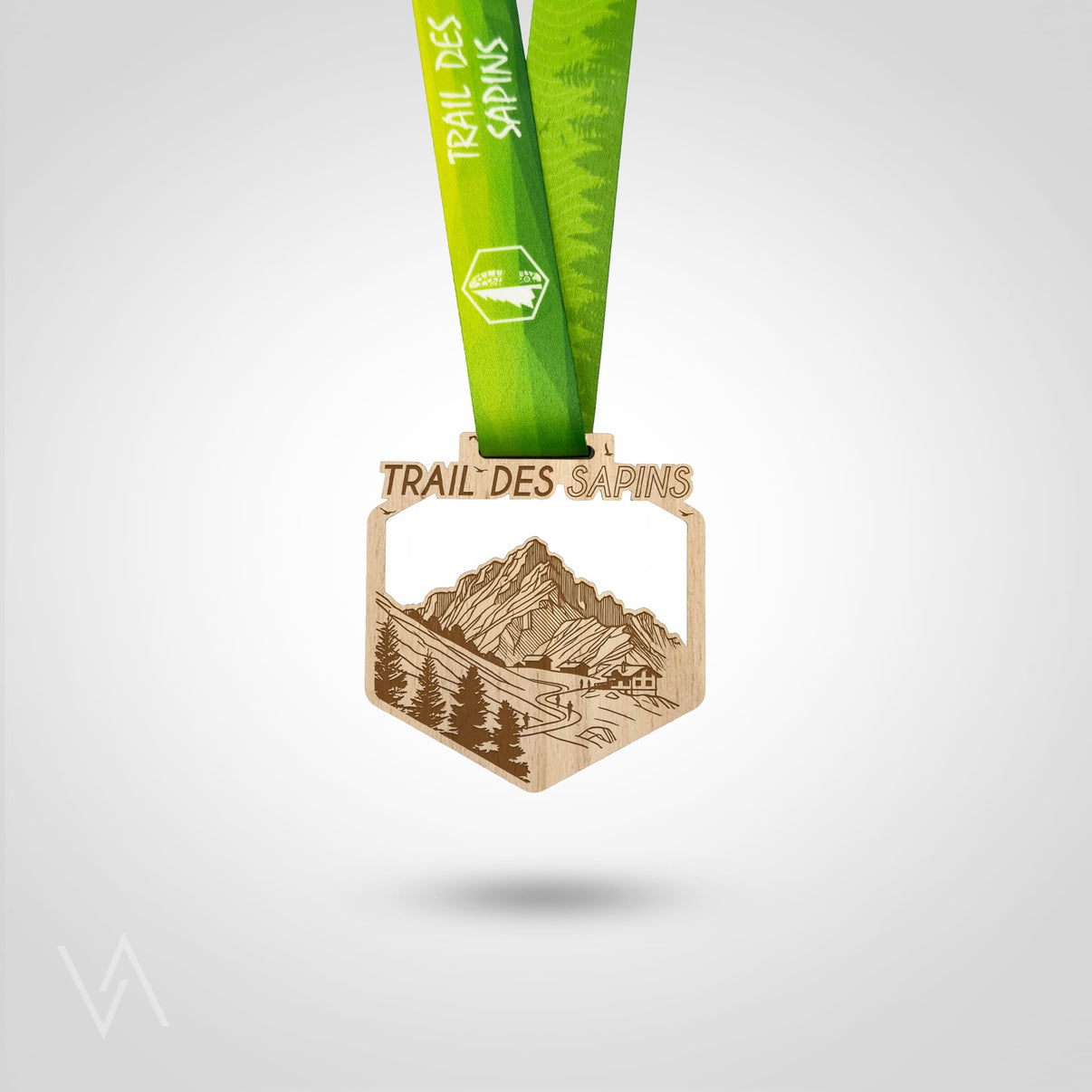 Médaille en bois trail des sapins gamme Sport studio Vulka