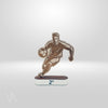 Trophée personnalisé en bois pour football homme gamme Starter socle argenté en studio Vulka